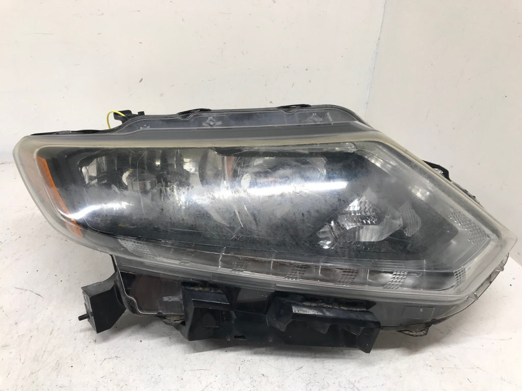Headlight Damaged Passenger RH Nissan Rogue Truck SUV 2014-2016 260104BA0A OEM
