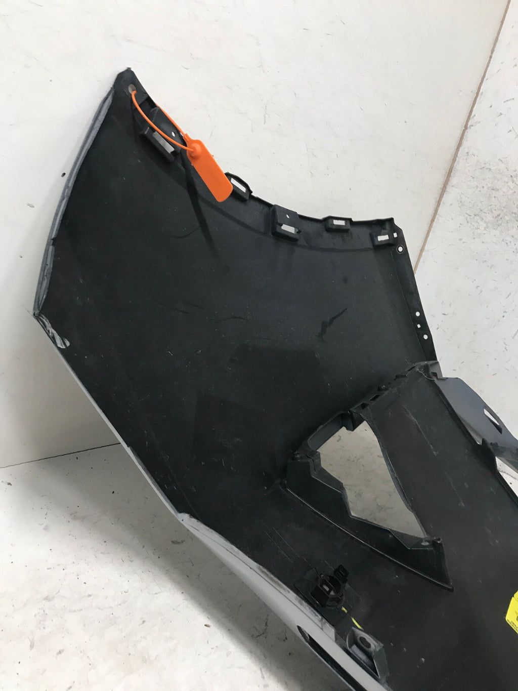 Front Bumper Cover White 2016-2018 Lexus RX350 RX450H Base w/Sensor Holes CAPA