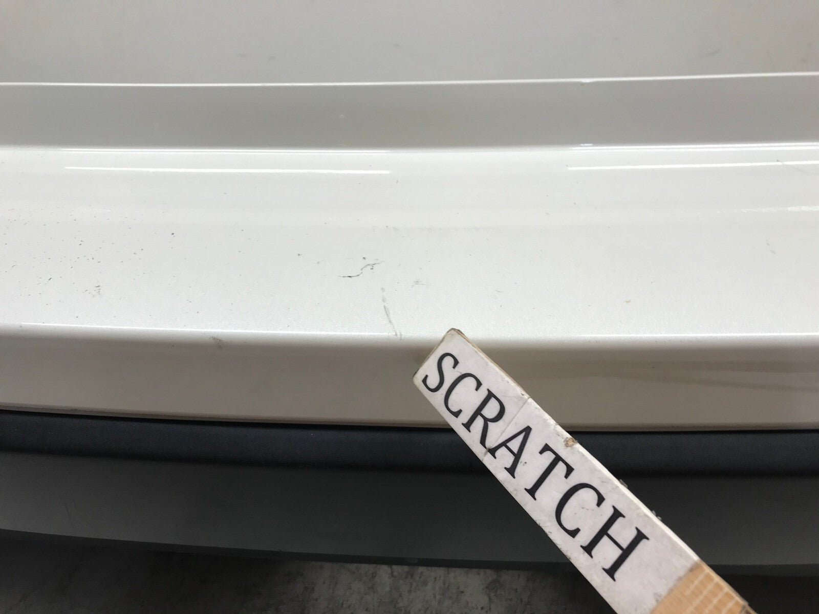 Rear Bumper Cover White Nissan Rogue S SL SV SV Hybrid 17 18 85022-6FL0H OEM