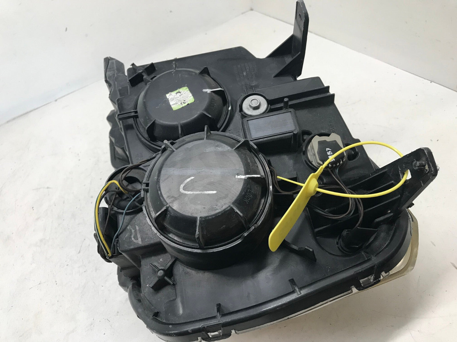 Headlight Damaged Left Driver LH GMC Terrain SL/SLT/SLE 2010-2015 23319180 OEM