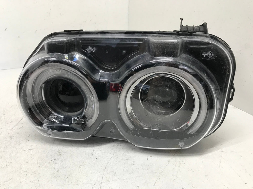 Headlight Damaged RH Right Dodge Challenger 2015 2016 2017-2018 68174064AF OEM