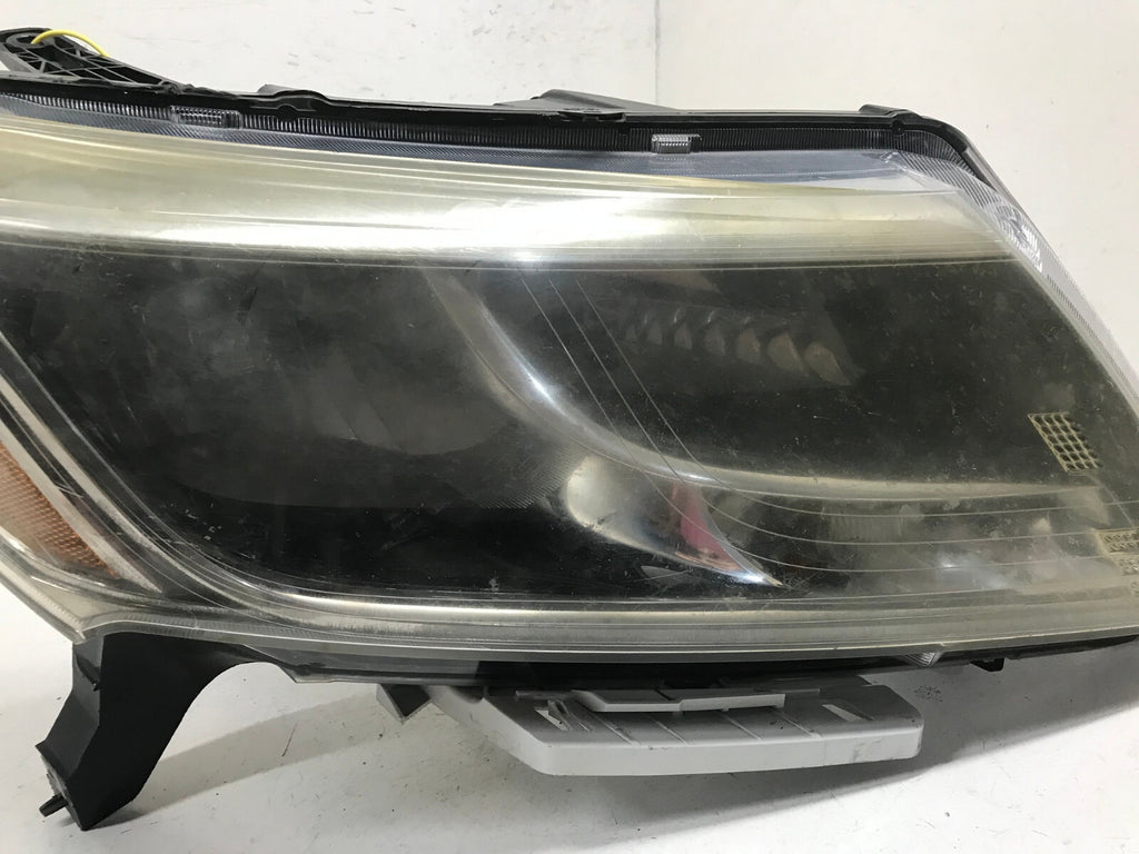 Headlight Damaged Right RH Passenger 2013-2016 Nissan Pathfinder 260103KA0B OEM