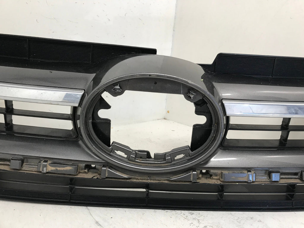 Grille Grill Toyota Highlander 2017 2018 2019 53101-0E240 OEM