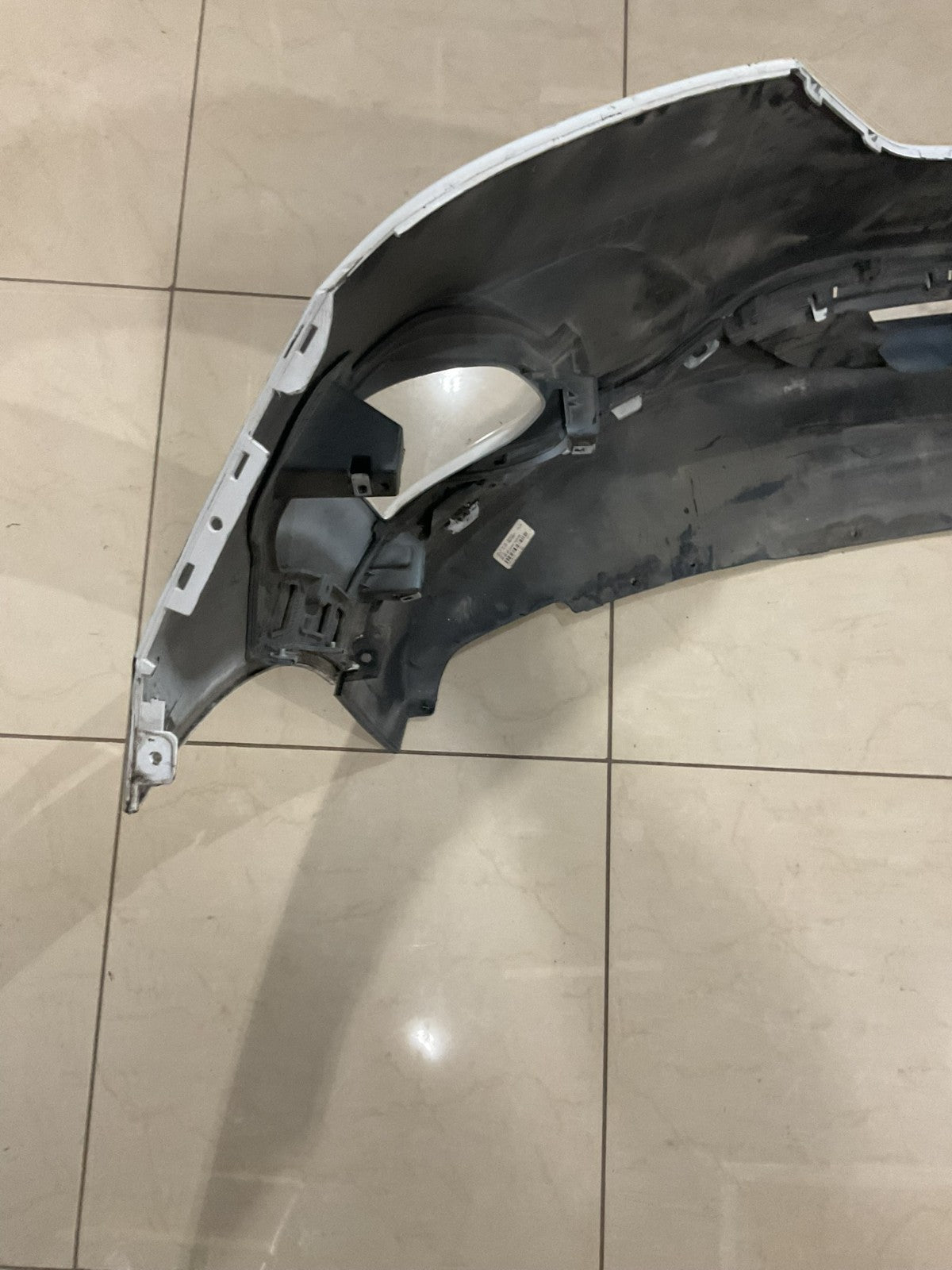 Front Upper Bumper Cover White 2018-2020 Chevrolet Equinox Suv 55116255 OEM