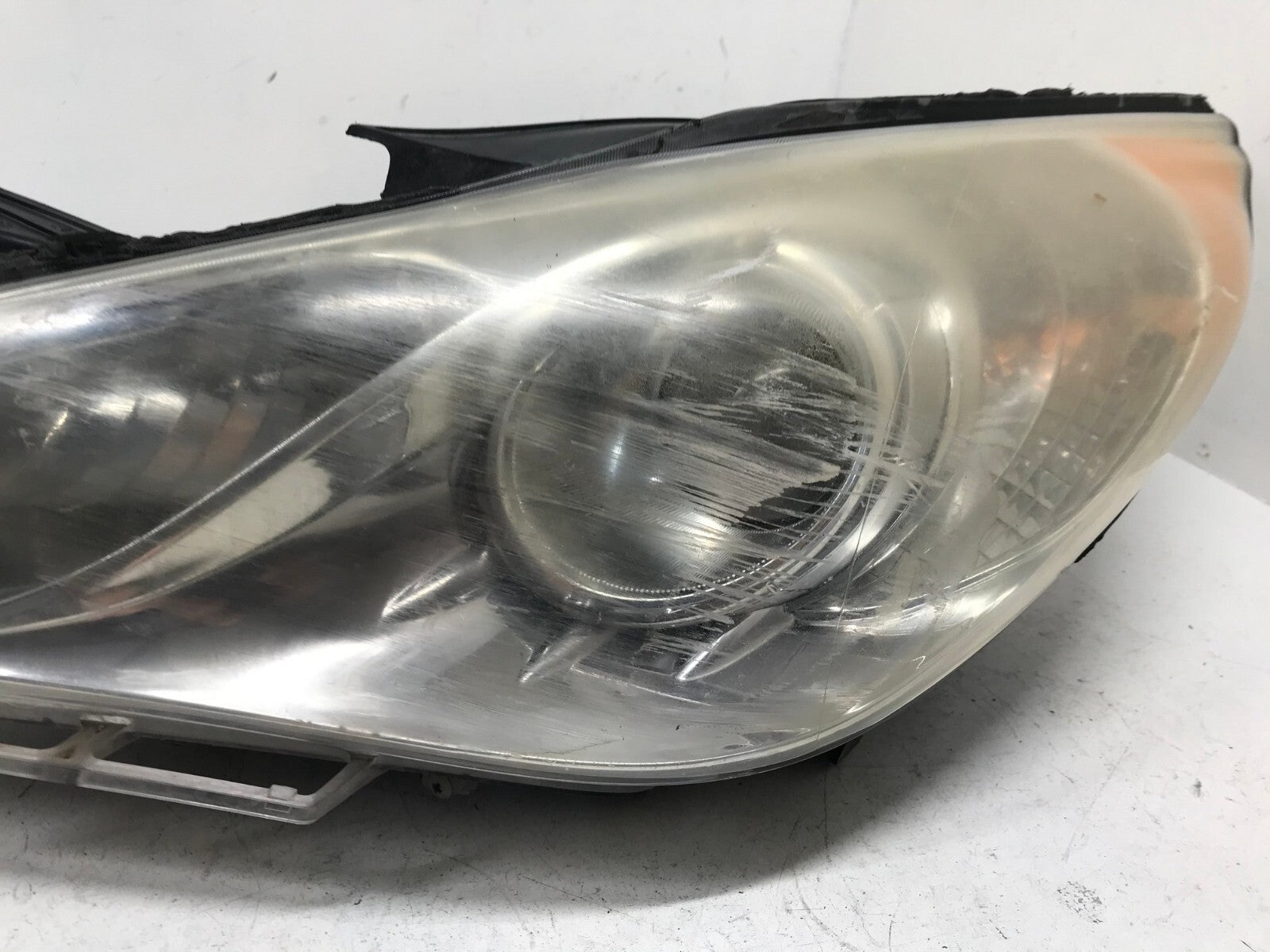 Headlight Damaged Left Driver LH 2011-2014 Hyundai Sonata CAPA