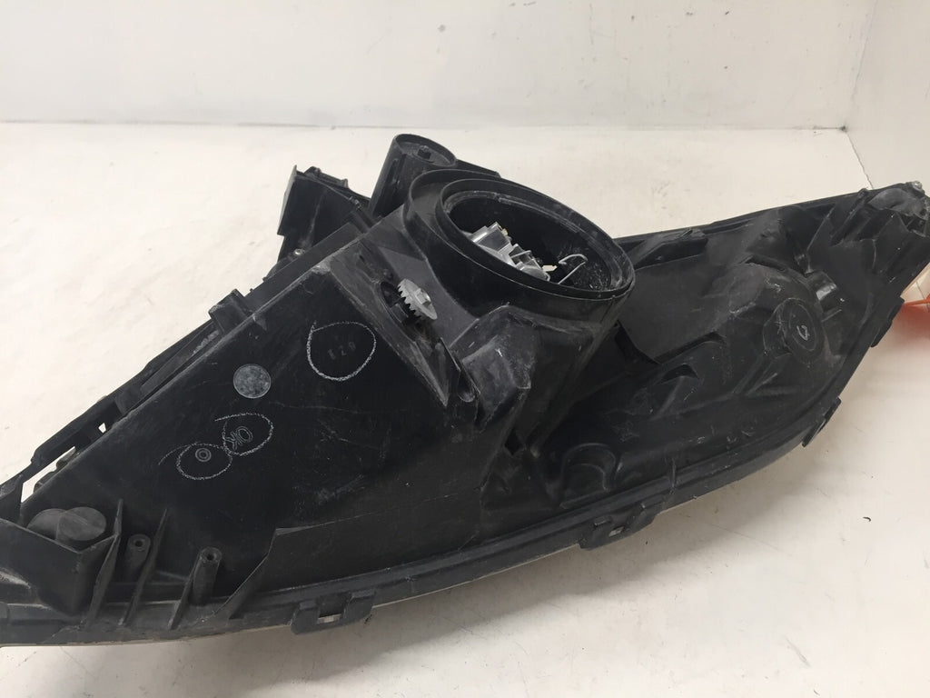 Headlight Damaged Halogen Driver Left LH Toyota Prius 2006-2009 OEM