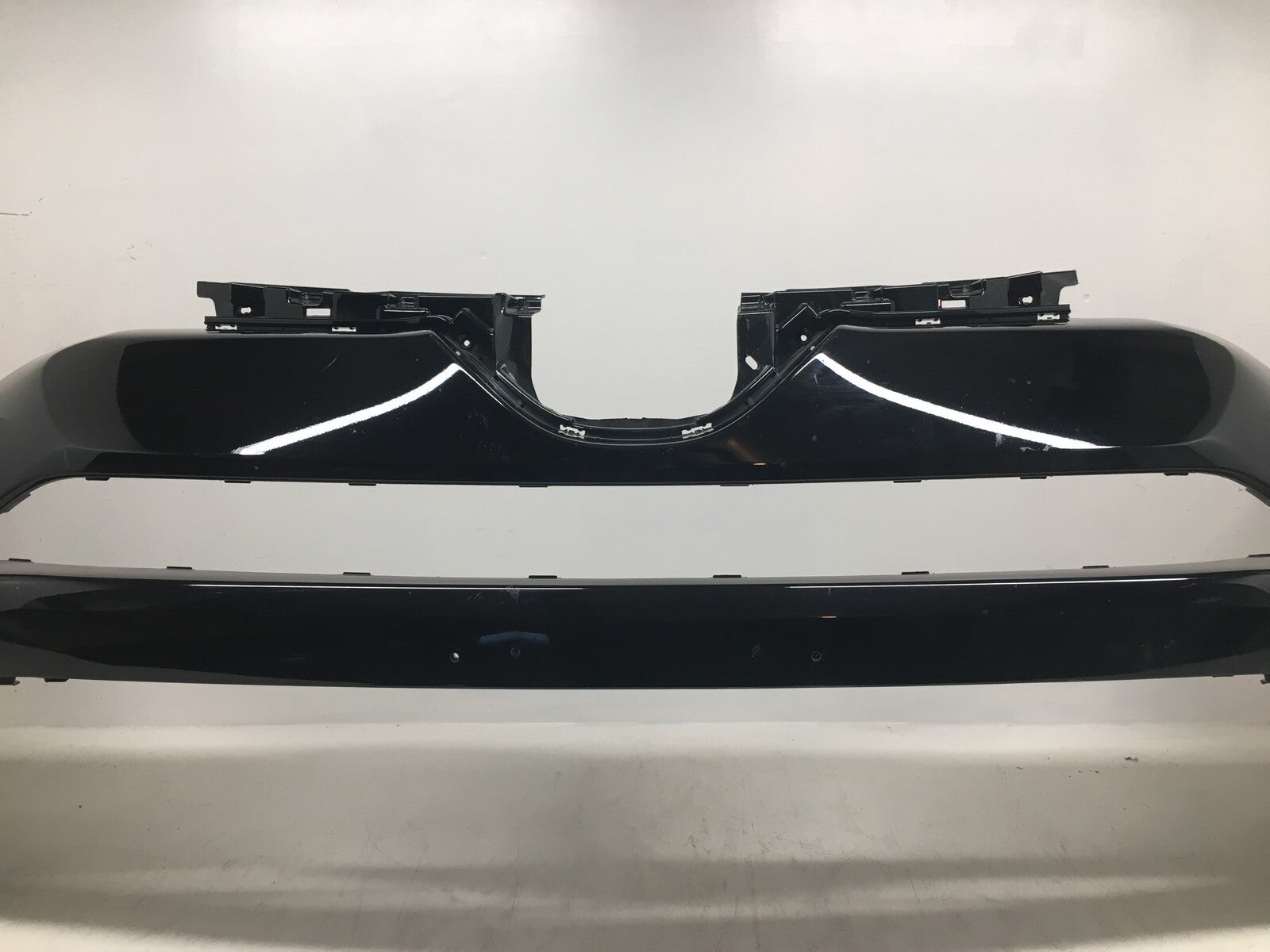 Front Bumper Cover Toyota Rav4 Hybrid Limited/LE w/o Sens Canada Built 16-18 OEM