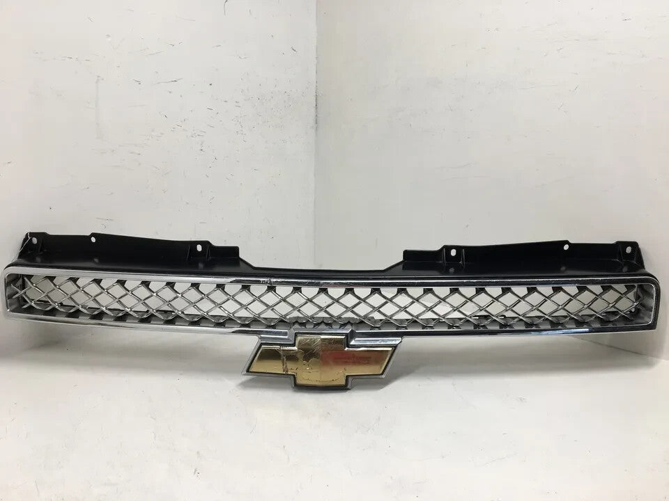 Upper Grille Grill Chevrolet GM Suburban 1500 07 08 15208000 Original2