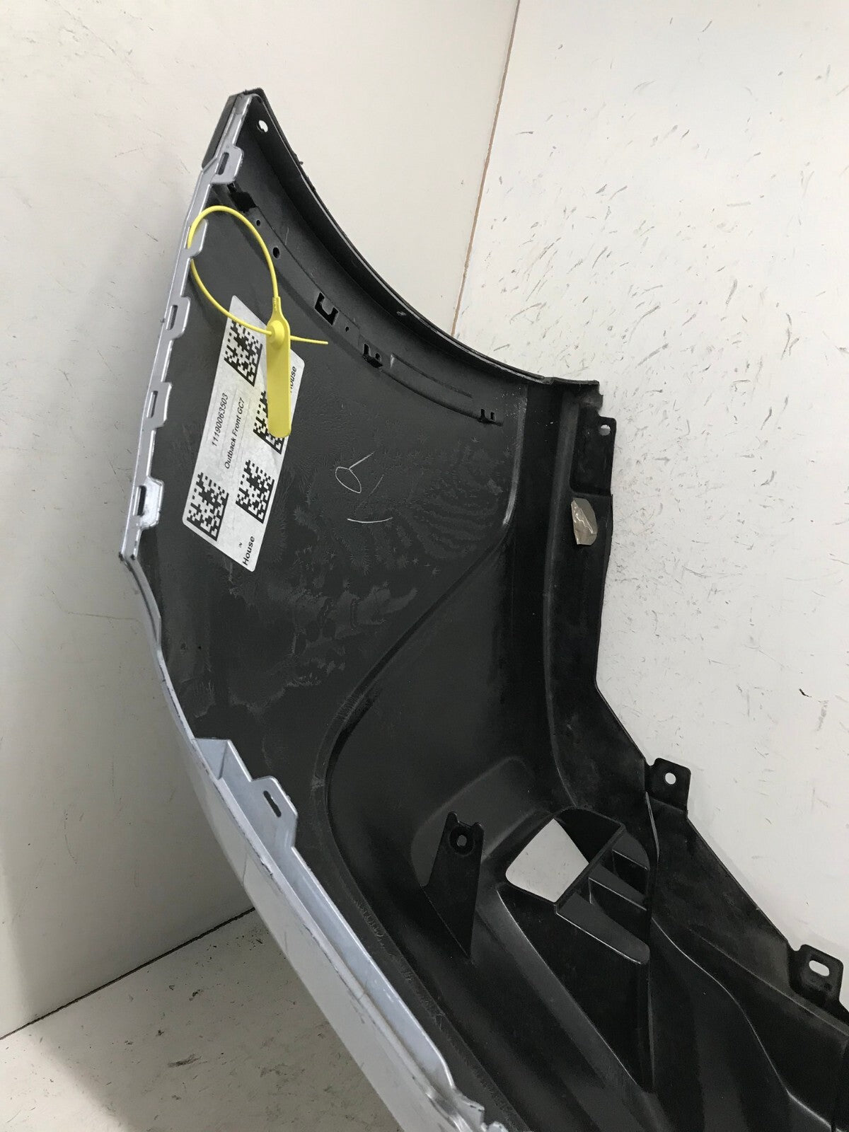 Front Bumper Cover Silver 2020-2022 Subaru Outback 57704AN01A OEM
