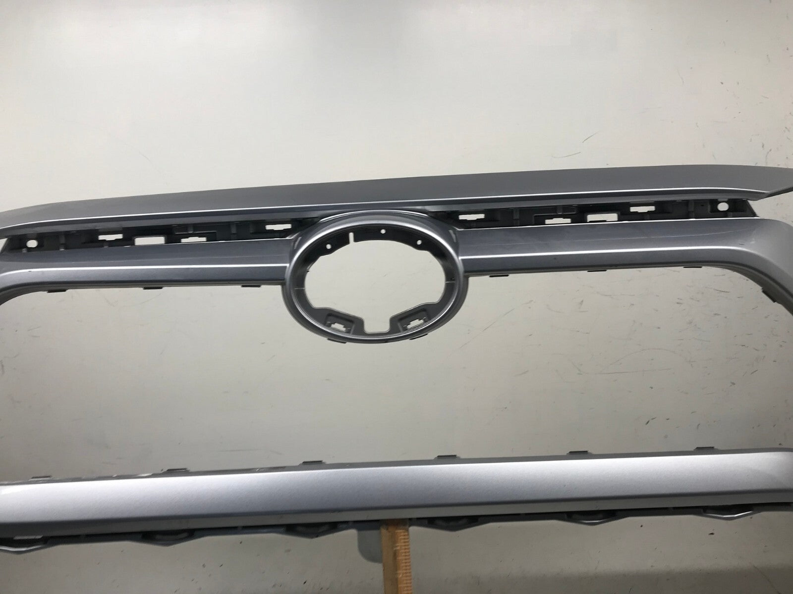 Front Bumper Cover 1D6 2019-2021 Toyota RAV4 LE/XLE/Hybrid LE 52119-0R200 OEM