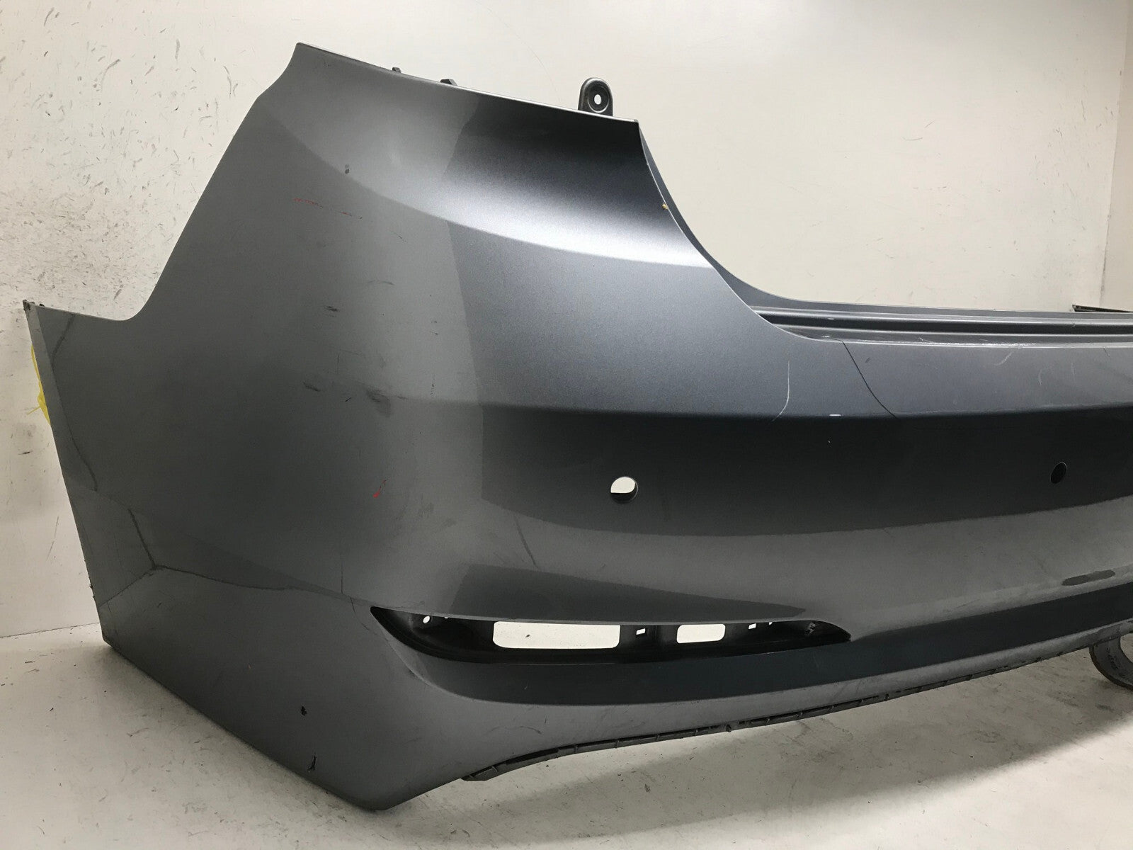 Rear Bumper Cover Silver Hyundai Sonata SE/ECO/Sport 15-2017 w/Sensor Holes OEM
