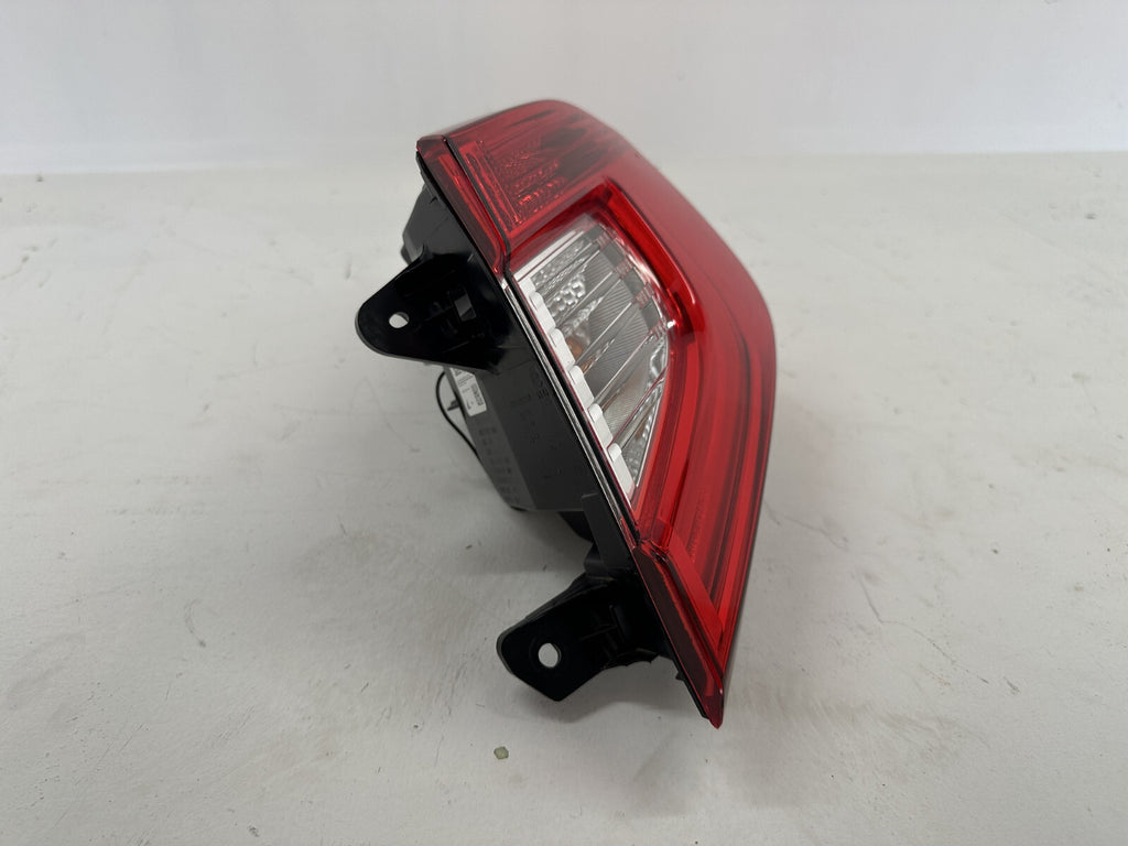 Tail light Damaged Right Passenger RH 18 19 20 21 22 Honda Accord 6003TA0380 OEM