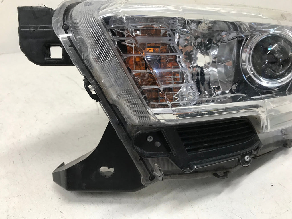 Headlight Damaged Left LH Driver Toyota Tacoma 2016-2022 CAPA