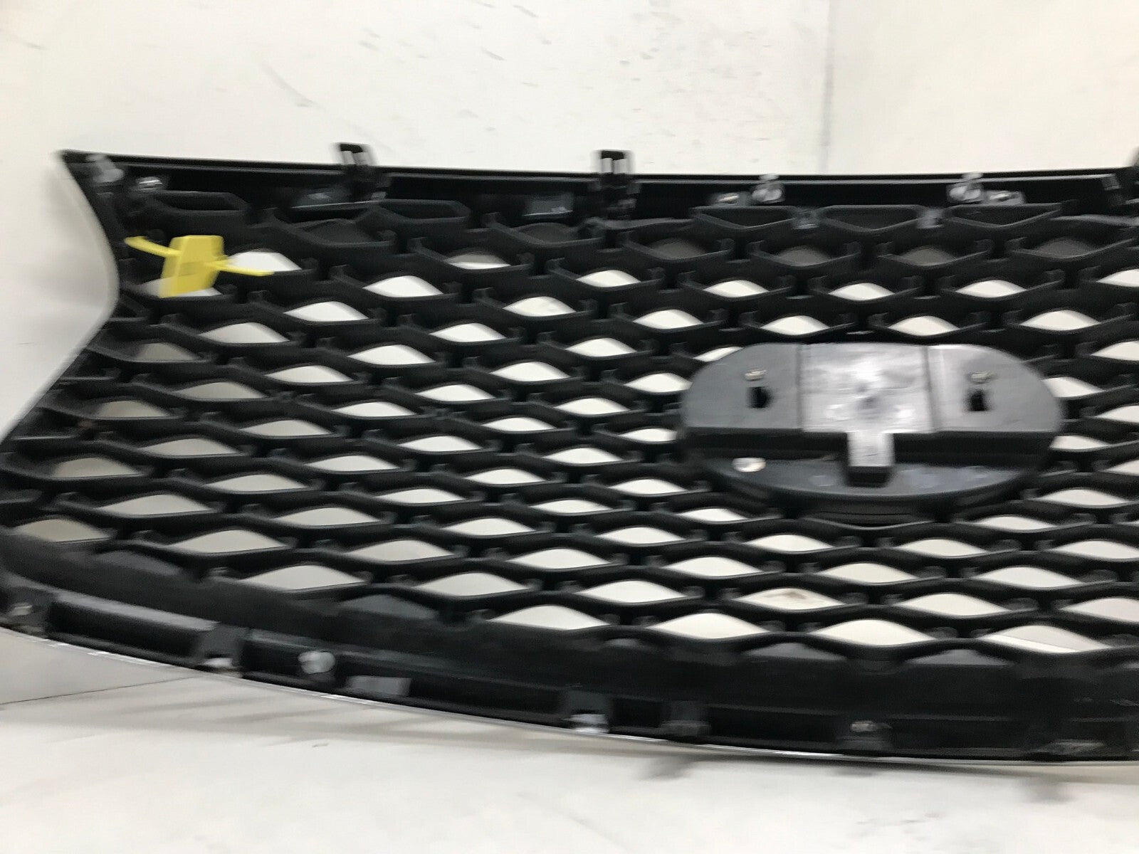 Grill Grille 2020-2022 Infiniti Q50 62310-6HM0C OEM