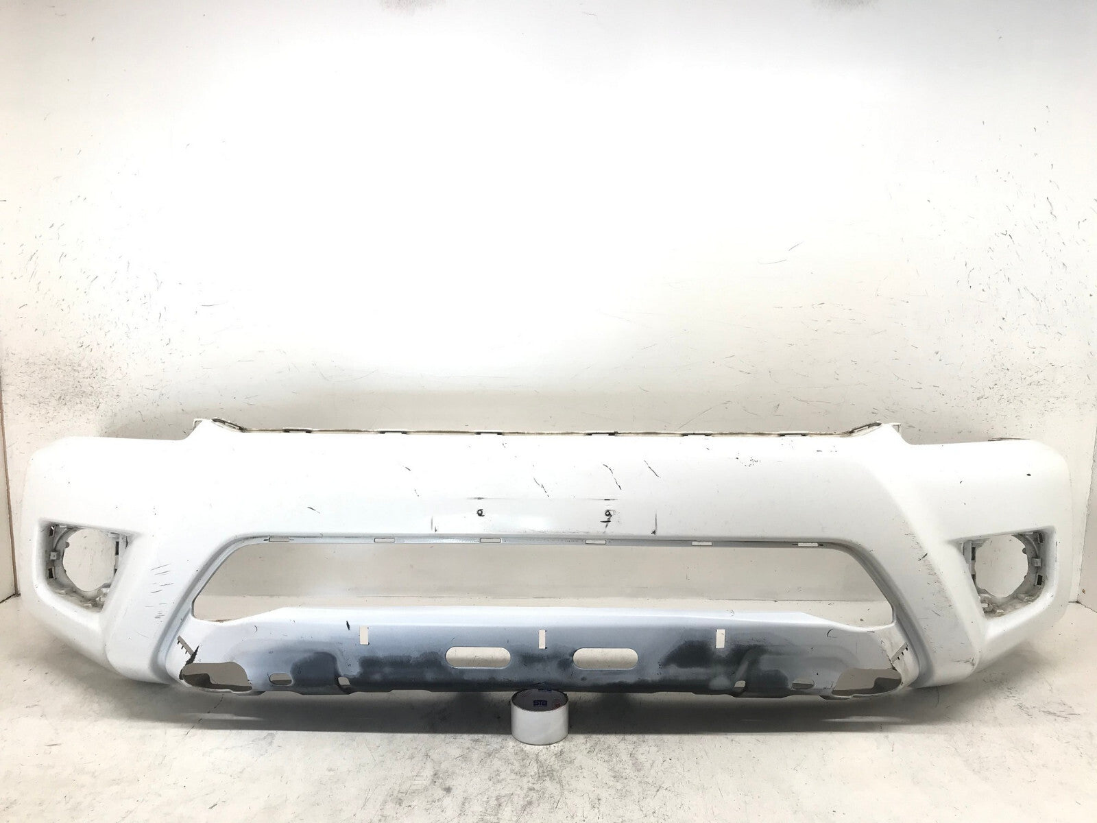 Front Bumper Cover White Toyota Tacoma Base/Prerunner 2012-2015 52119-04060 OEM