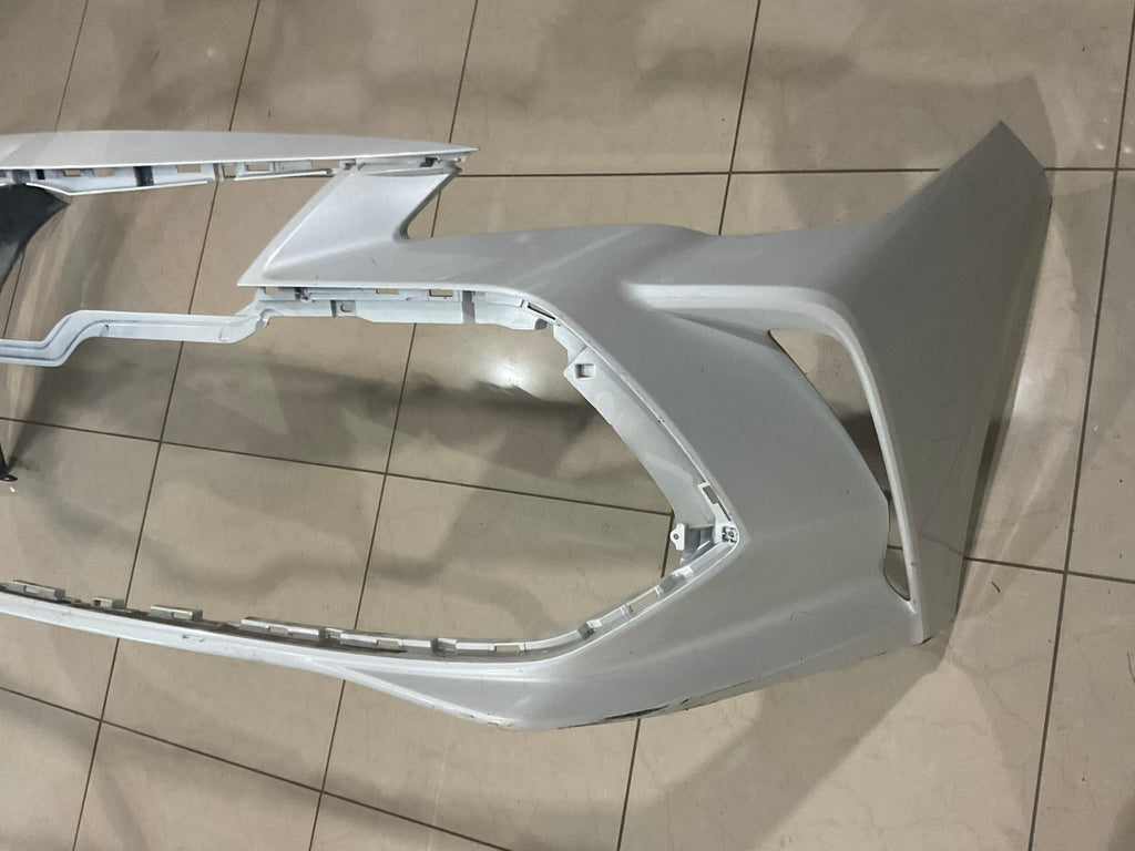 Front Bumper Cover White Toyota Avalon Base Touring 4X7 2019 52119+07090 OEM