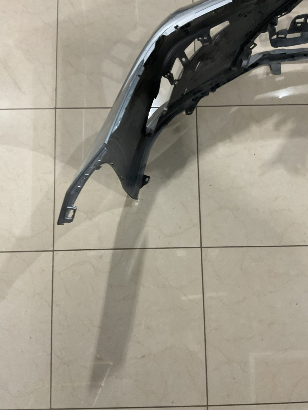 Front Bumper Cover Silver 2019 2020 Lexus Es350 Base Model 52119+06j00 OEM