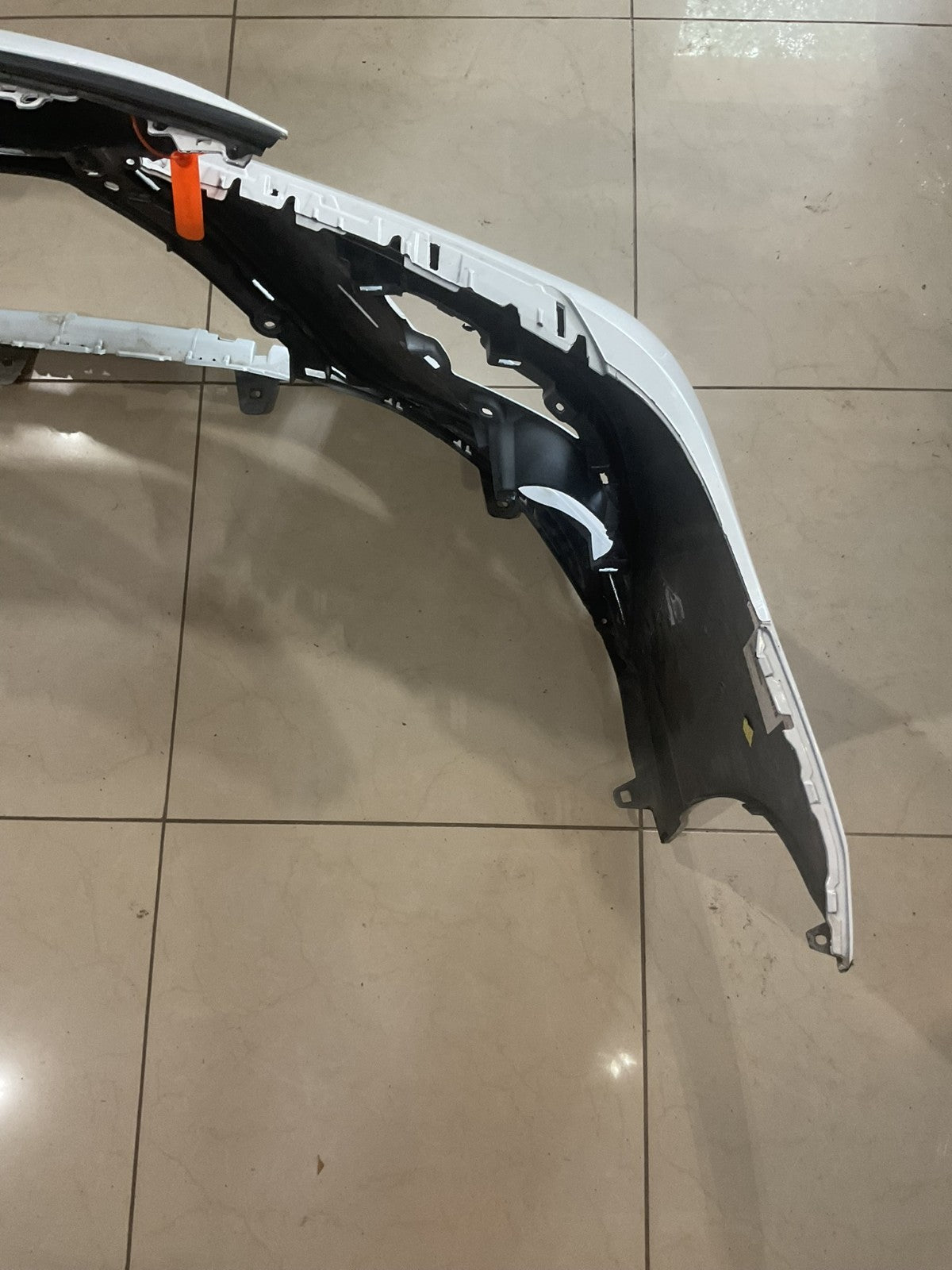Front Bumper Cover White 2021-2023 Toyota Camry SE XSE CAPA