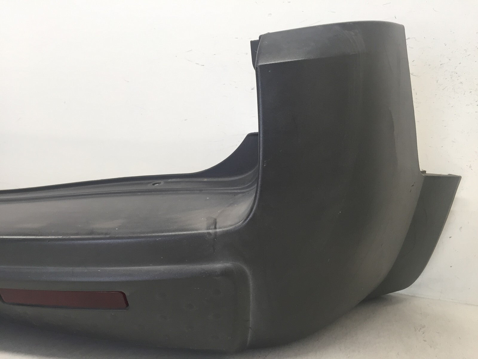 Rear Bumper Cover Saturn Vue 2002-2005 22691601 OEM