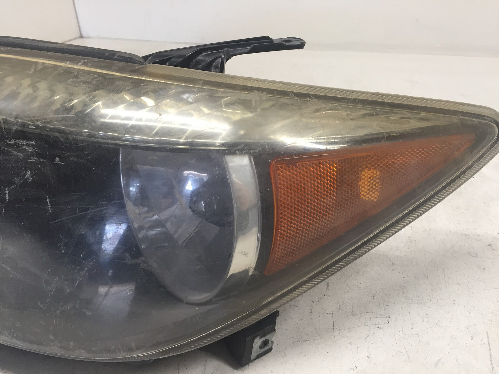 Headlight Damaged Halogen Headlamp Driver LH Scion tC 2005-2007 81170-21130 OEM