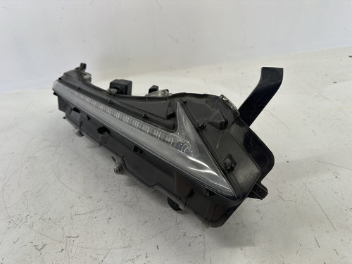 Fog light Damaged Right Passenger RH 2015 - 2019 Lexus NX 81610-78050 OEM
