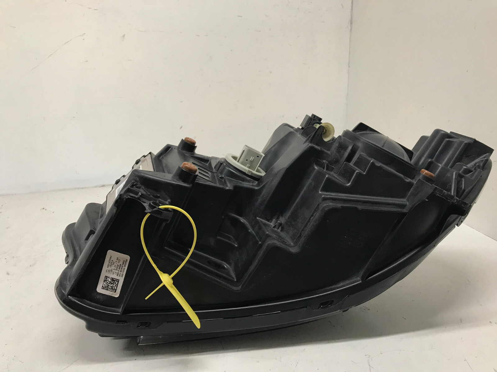 Headlight Damaged Left LH Driver Dodge Charger 2015-2018 68214399AC OEM