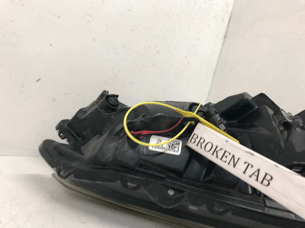 Headlight Damaged Left Driver LH Honda CR-V LX SUV 2015-2016 33150T1WA11 OEM