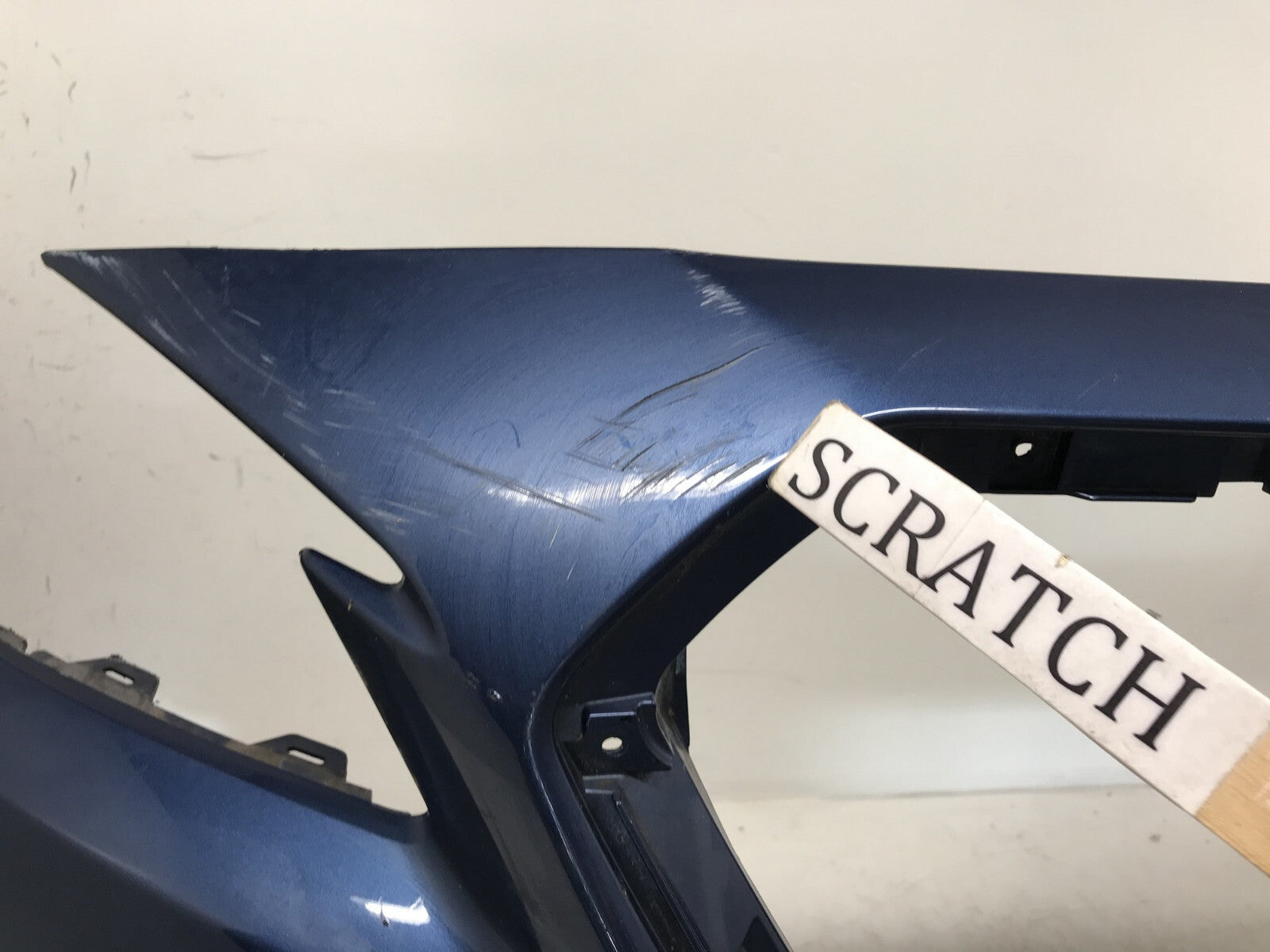 Front Bumper Cover Subaru Outback 2.5i/2.5i Premium/3.6R Limited 2018-2019 OEM3