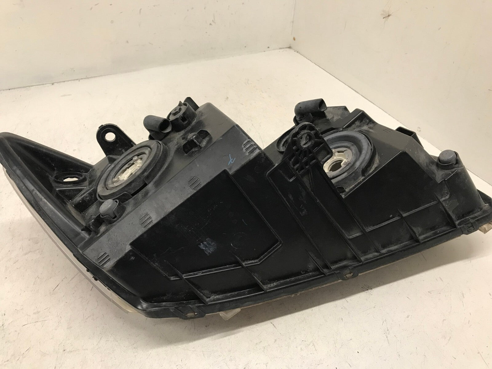 Headlight Damaged Driver LH Left 2014-2020 Dodge Journey 68200085AB OEM