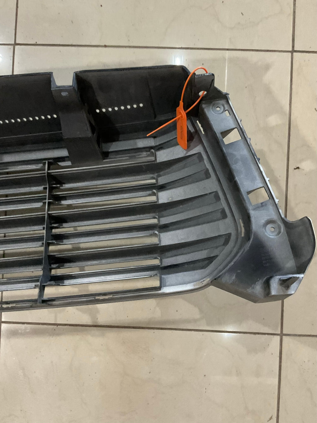 Grille Grill Grey 2014 2015 2016 2017 Toyota Tundra 53114-OC120-30 OEM