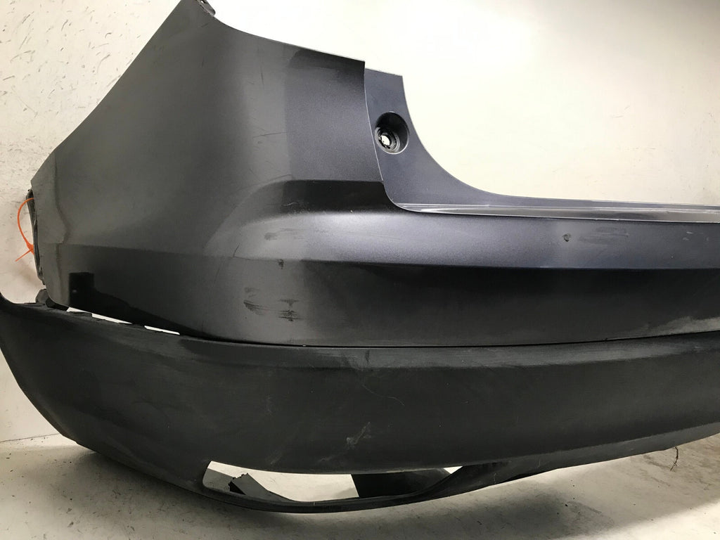 Rear Bumper Cover Gray Honda Pilot EX/LX/EX-L 2016-2018 71101-TG7-A000 OEM