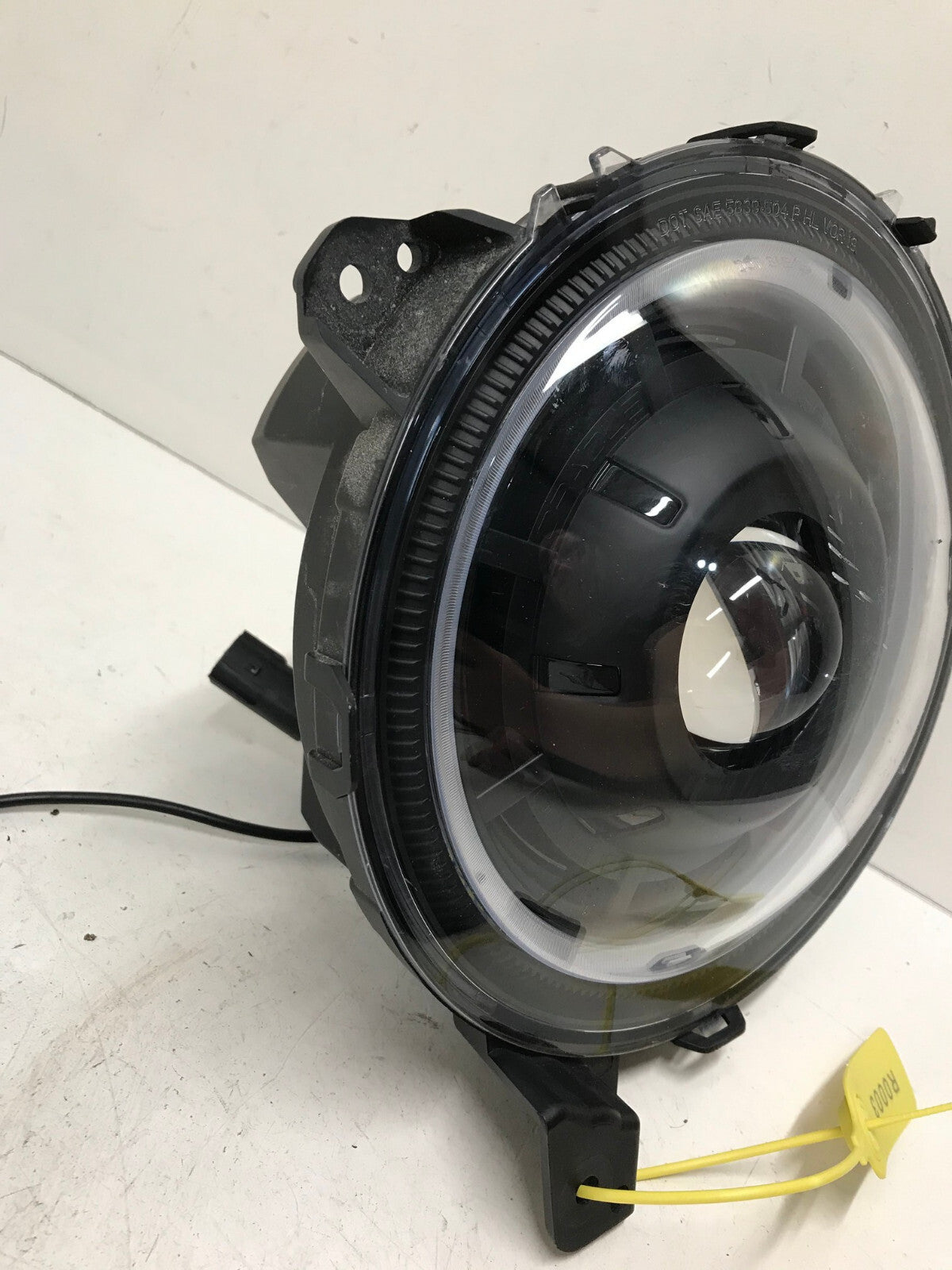 Headlight Damaged LH Driver LED Jeep Wrangler JK TJ CJ LJ CAPA