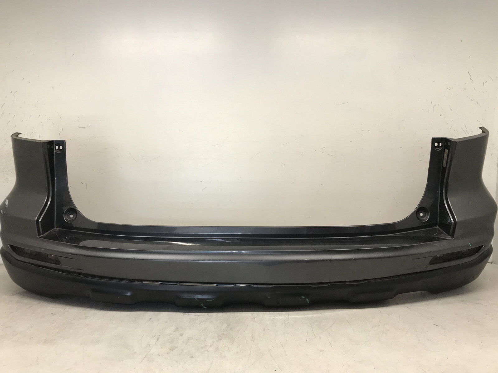 Rear Bumper Cover Honda CR-V EX/LX/EX-L/SE 2010-2011 71501-SWA-ZZ00 OEM
