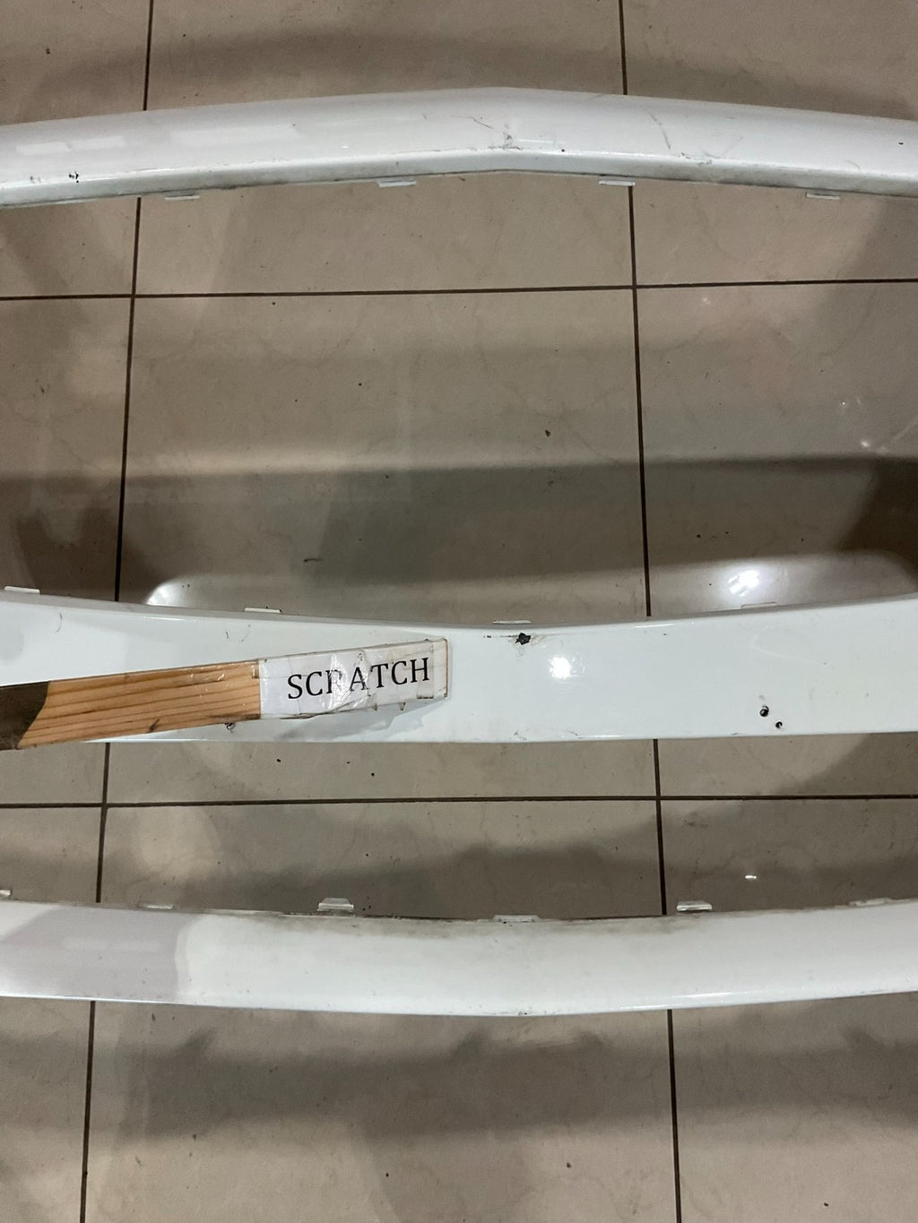 Front Bumper Cover White 2015-2018 Mercedes C Class C300 a 205 885 0125 OEM