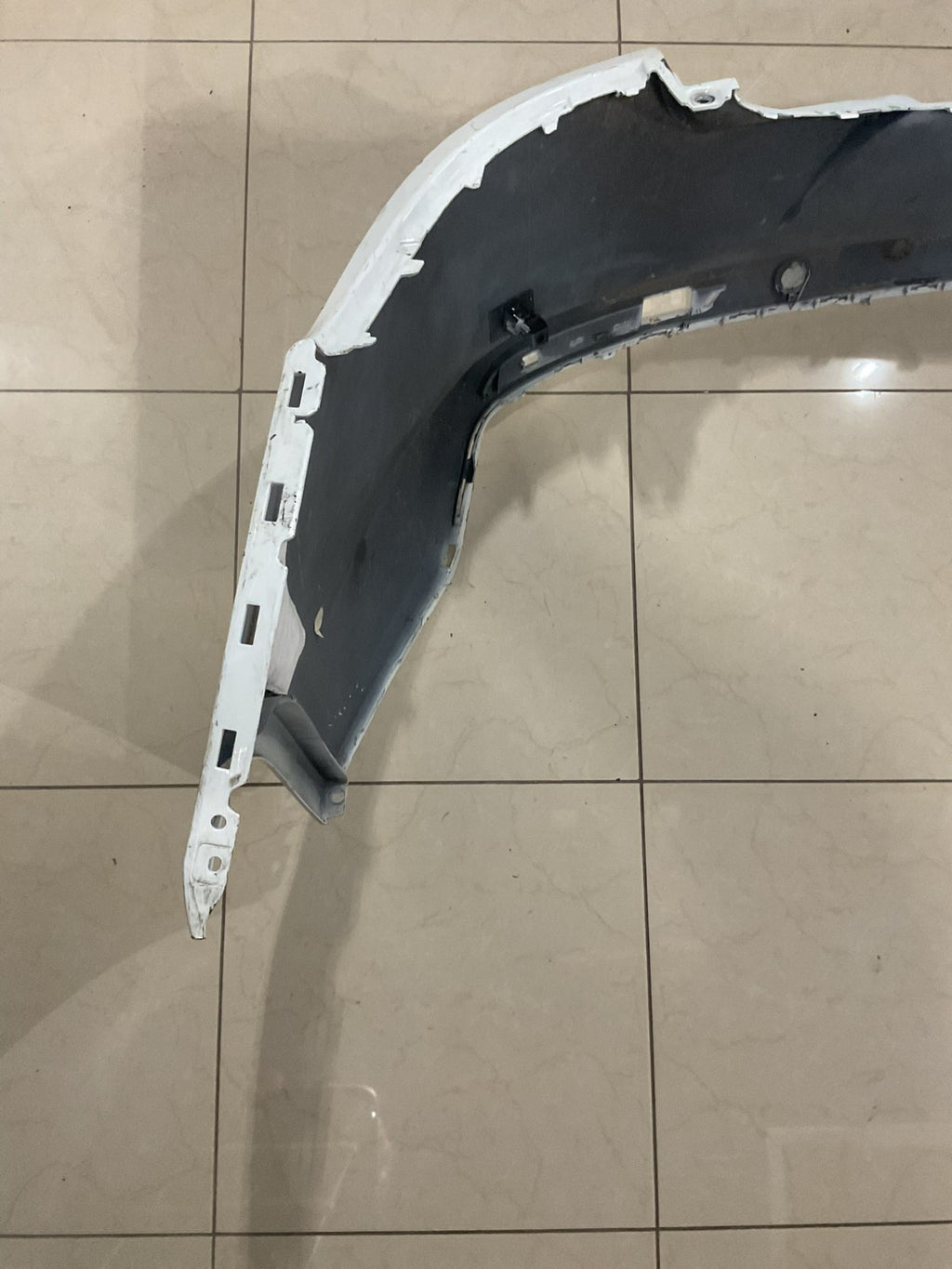 Rear Bumper LOCAL White 2019 Porsche Macan 971+807+421 OEM