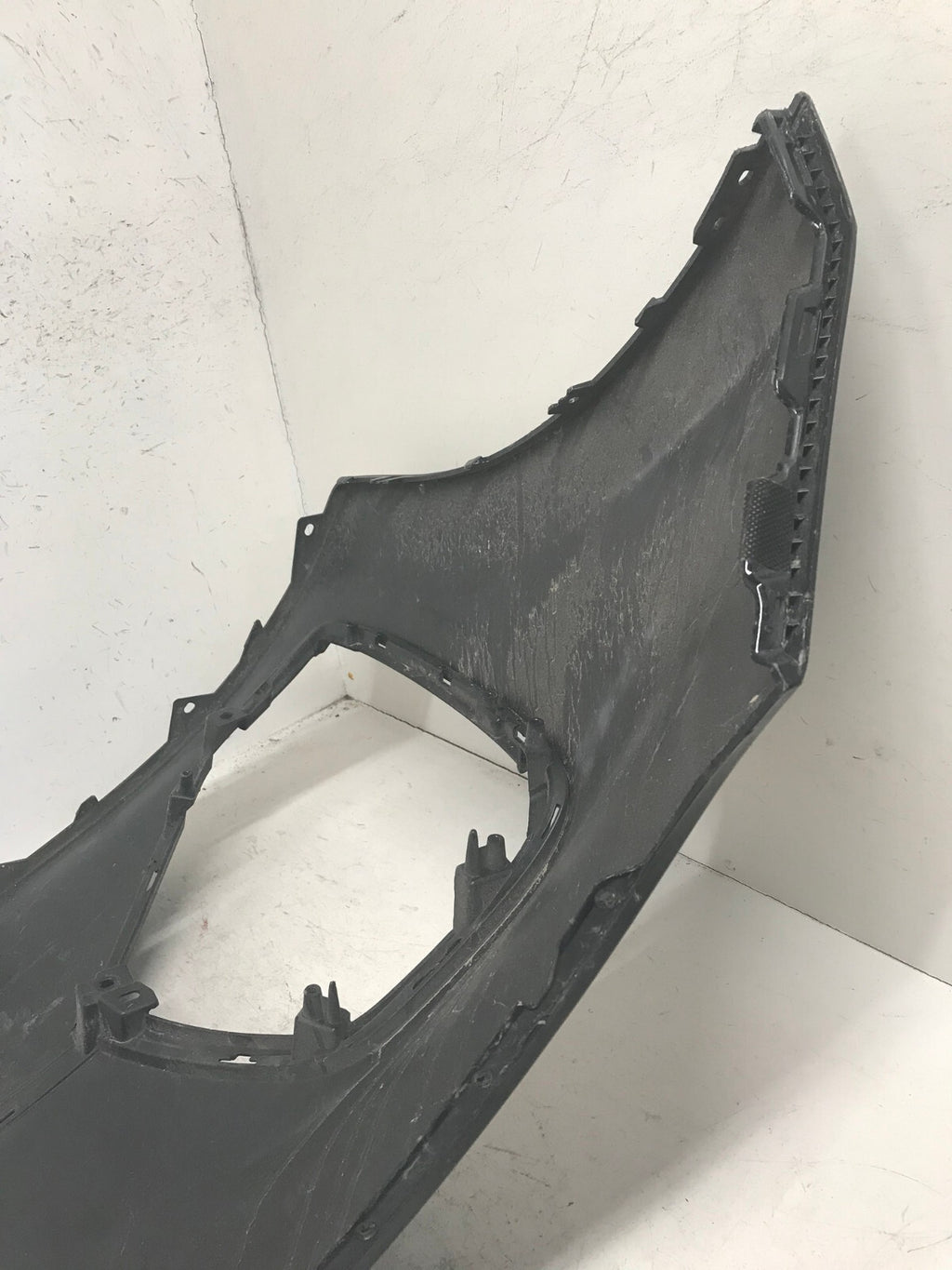 Front Bumper Cover Black Kia Sportage 2020-2021 86511-D9500 OEM