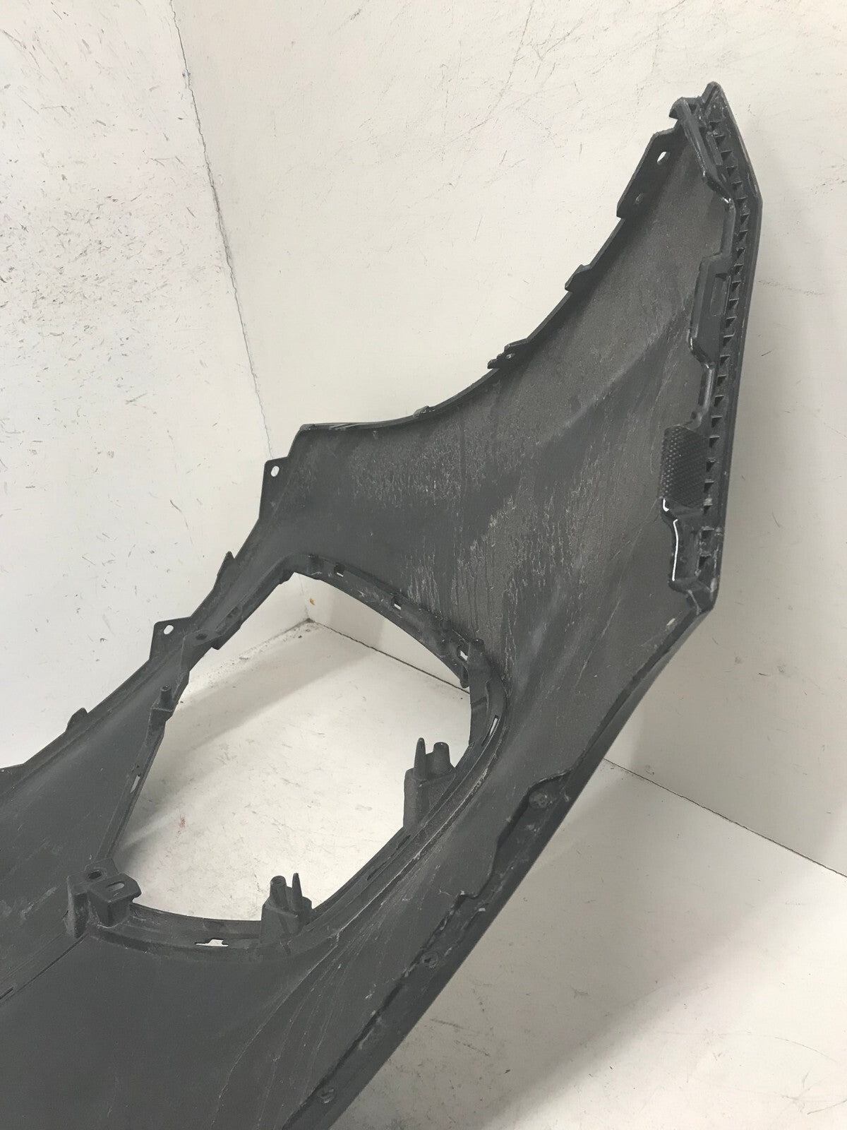 Front Bumper Cover Black Kia Sportage 2020-2021 86511-D9500 OEM