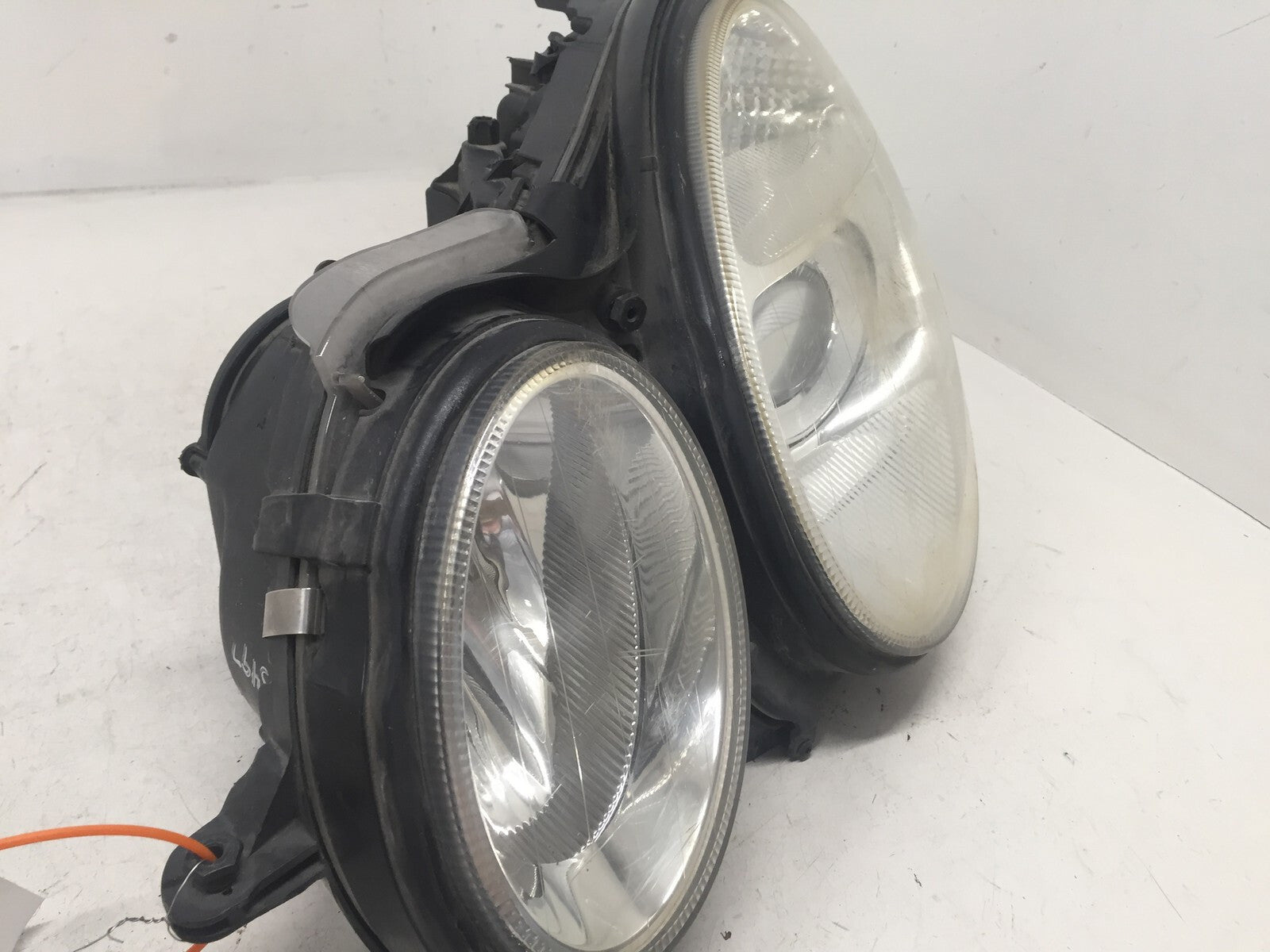 Headlight Damaged Headlamp Left Driver Side Mercedes Benz E Class 03 06 OEM