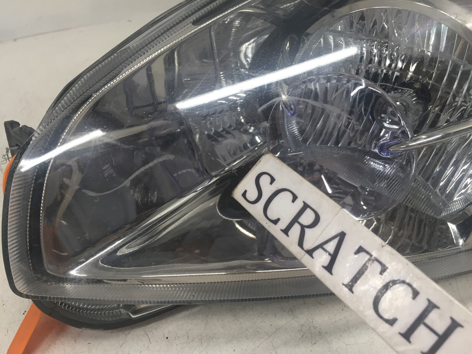 Halogen Headlight Damaged Driver LH Mitsubishi Eclipse 2006-2011 8301A511 OEM