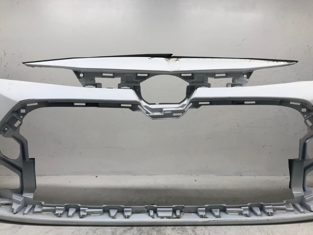 Front Bumper Cover 040 20 21 Toyota Corolla Sedan L/LE/XLE/Hybrd 52119-02N90 OEM