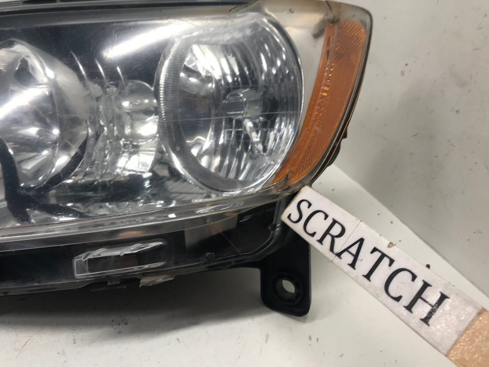 Headlight Damaged Left Driver LH Jeep Grand Cherokee 2011-2012 55079379AE OEM