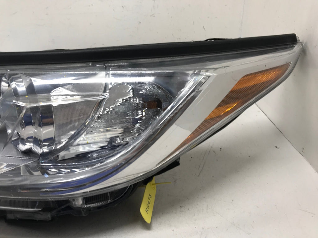 Headlight Damaged Driver LH 2017-2019 Toyota Highlander LE XLE 81150-0E390 OEM