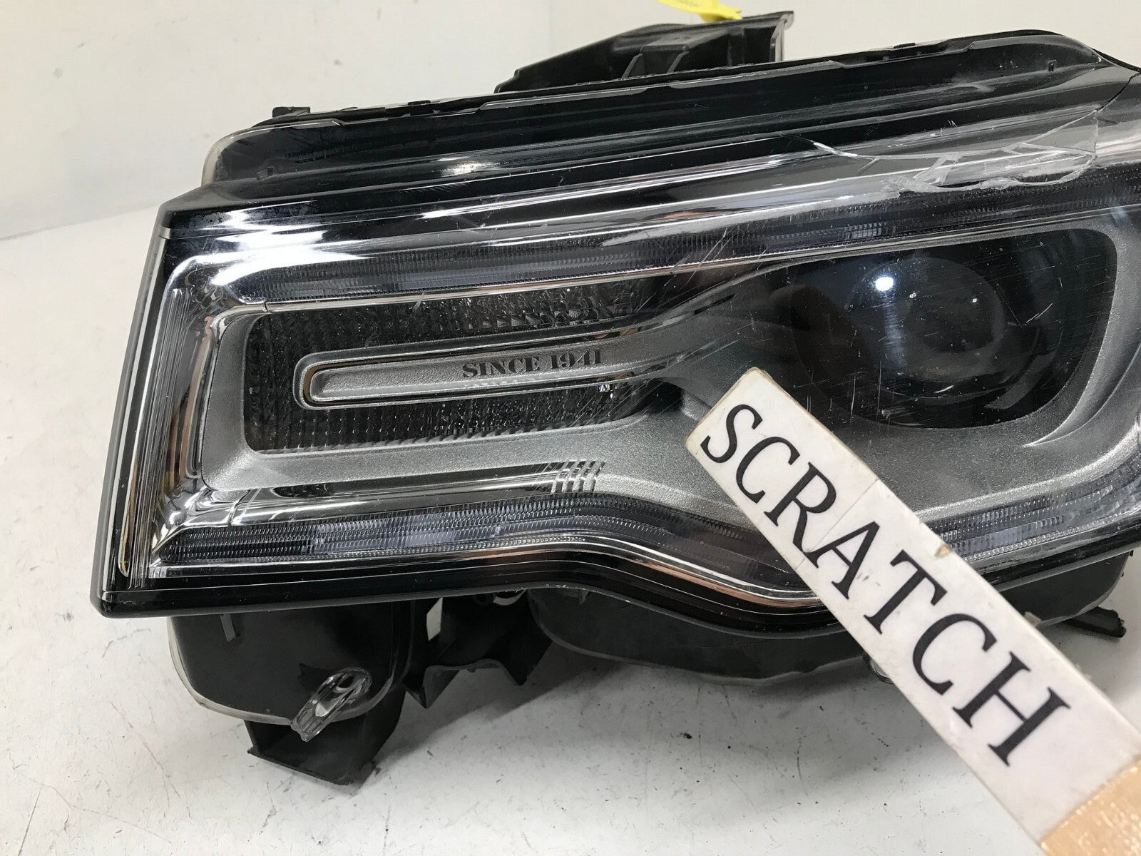 Headlight Driver LH Jeep Grand Cherokee 2018 68266661AE OEM