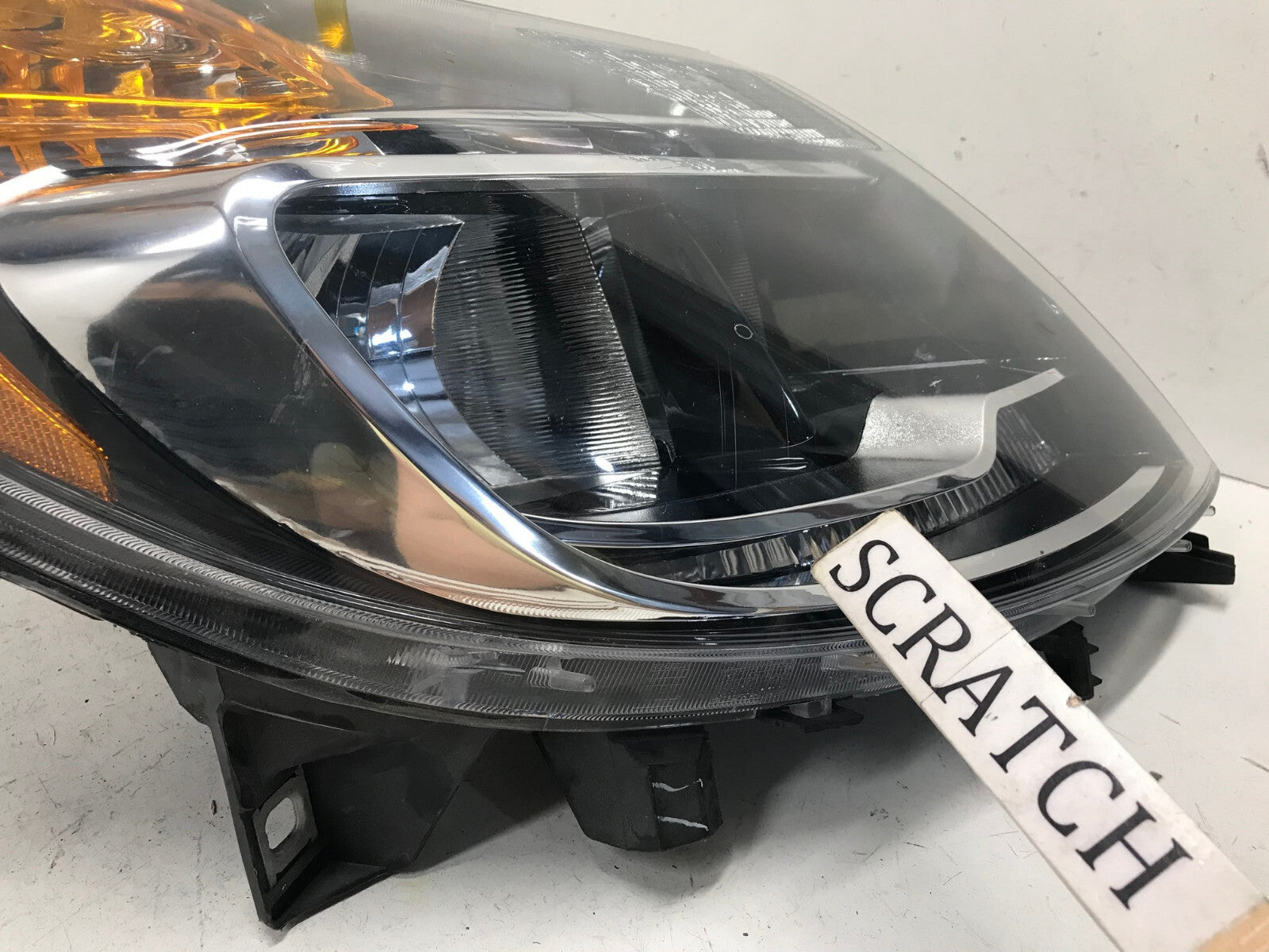 Headlight Damaged Right RH Dodge Ram ProMaster 1500 2500 14-2020 4725944AJ OEM