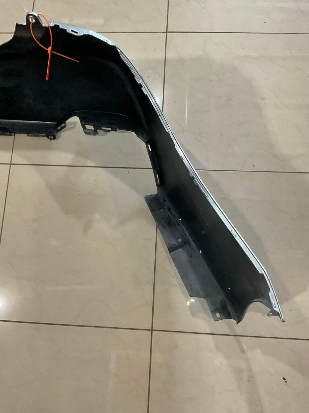 Rear Bumper Cover Silver Toyota Avalon XLE/XSE/Touring 2019-2021 52159-07040 OEM