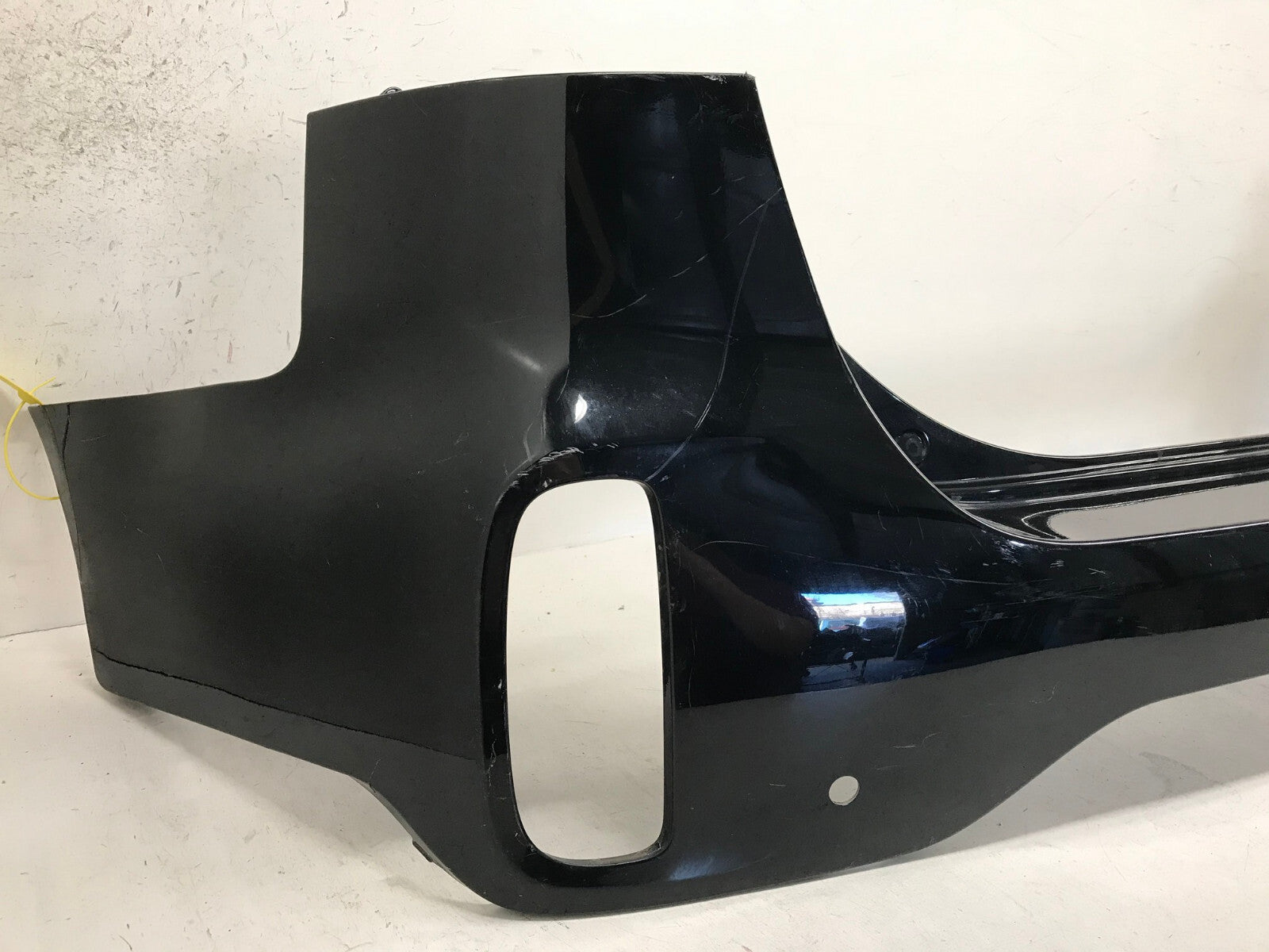 Rear Bumper Cover Kia Sorento EX/LX/SX/Limited Black 2014 2015 86611-1U500 OEM