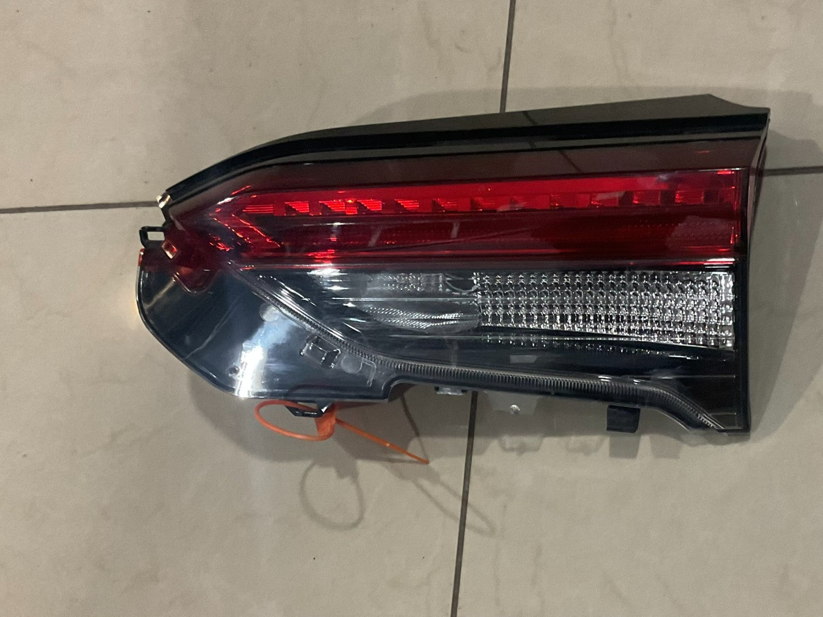 Tail Light Right RH Passenger 2019 - 2025 Toyota Rav4 81580+42151 OEM