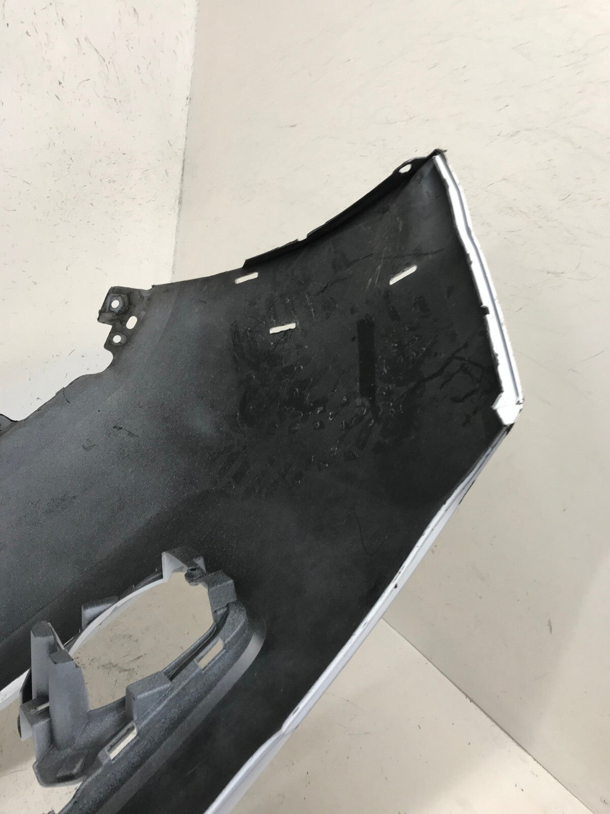 Front Bumper Cover Toyota Tacoma SR SR5 Ltd W/Flare holes White 16-19 OEM