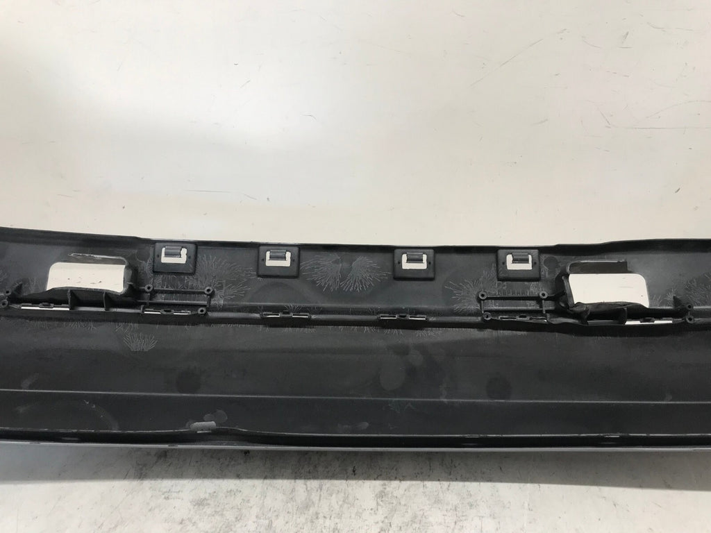 Rear Bumper Cover Silver Honda Pilot EX/LX/EX-L 2016-2018 71101-TG7-A000 OEM