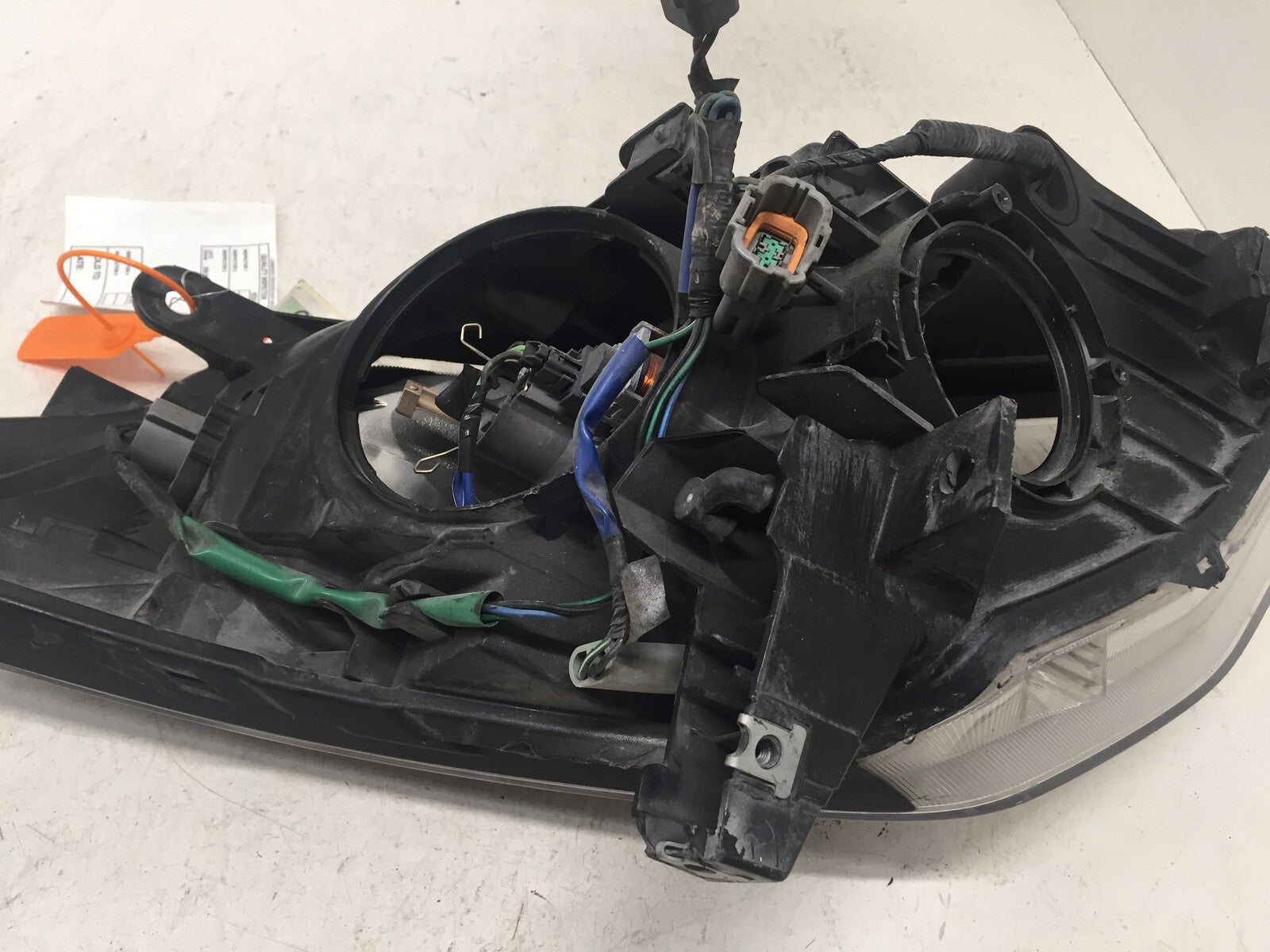 Headlight Damaged Xenon HID Left Driver Side Nissan 350Z 2006-2009 CAPA
